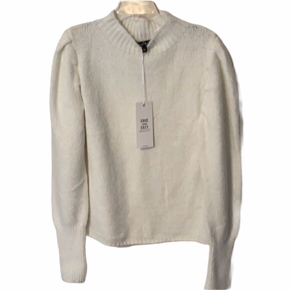 NWT Love Tree Fuzzy Off White Sweater - Picture 1 of 6